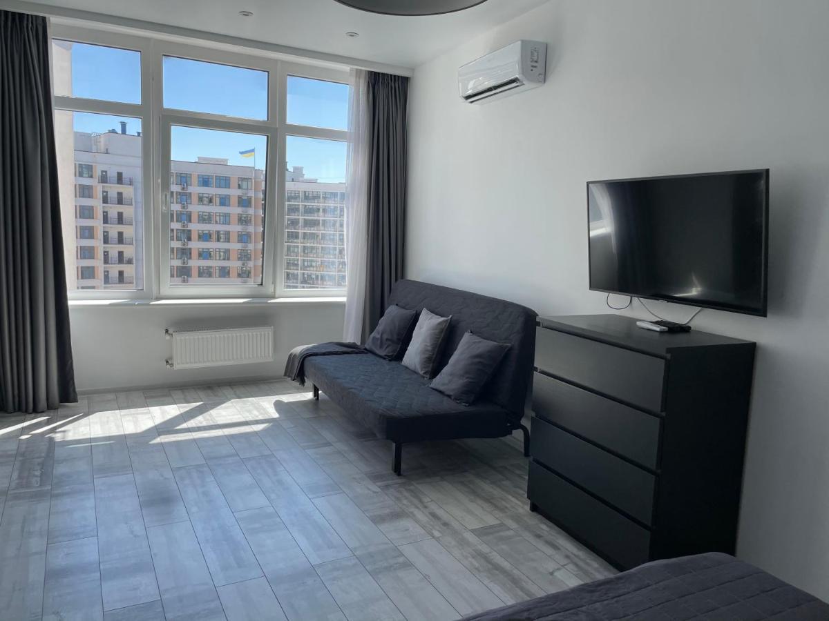 Razor Apartment Studio Self Check-In オデッサ エクステリア 写真